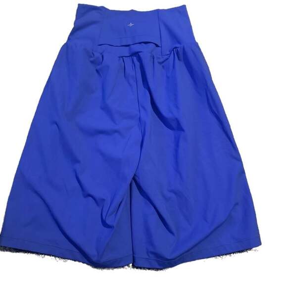 Halara SoftlyZero Airy High Waisted Pockets Cool Touch Yoga Bermuda Shorts - Picture 7 of 9